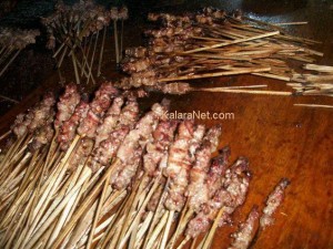 <em>Soya en brochettes doivent être surveiller pendant la cuisson</em>