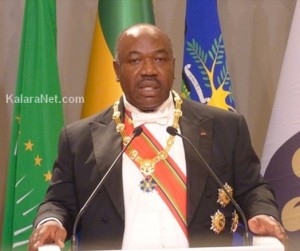 Ali Bongo est président controversé au Gabon