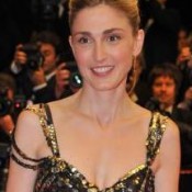 Julie Gayet - Kalaranet.com - 2014