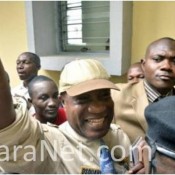 koffi-olomide-quitte-tribunal-16-aout-2012