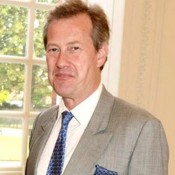 Lord Ivar Alexander Michael Mountbatten est le premier membre de la famille royale d'Angleterre à faire son coming-out