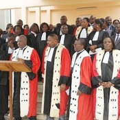 La grève des magistrats au Gabon est à durée illimitée