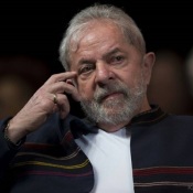 Lula da Silva est surnommé "le père des pauvres"